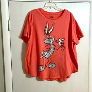 Looney Tunes woman’s graphic T-shirt